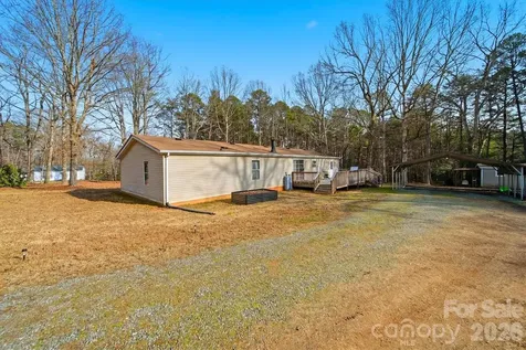 107 10th Street NE Hildebran NC 28637