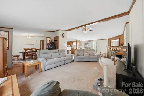 107 10th Street NE Hildebran NC 28637