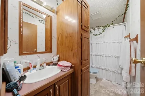 107 10th Street NE Hildebran NC 28637