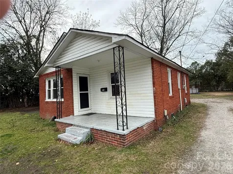 74 Victory Drive Cheraw SC 29520