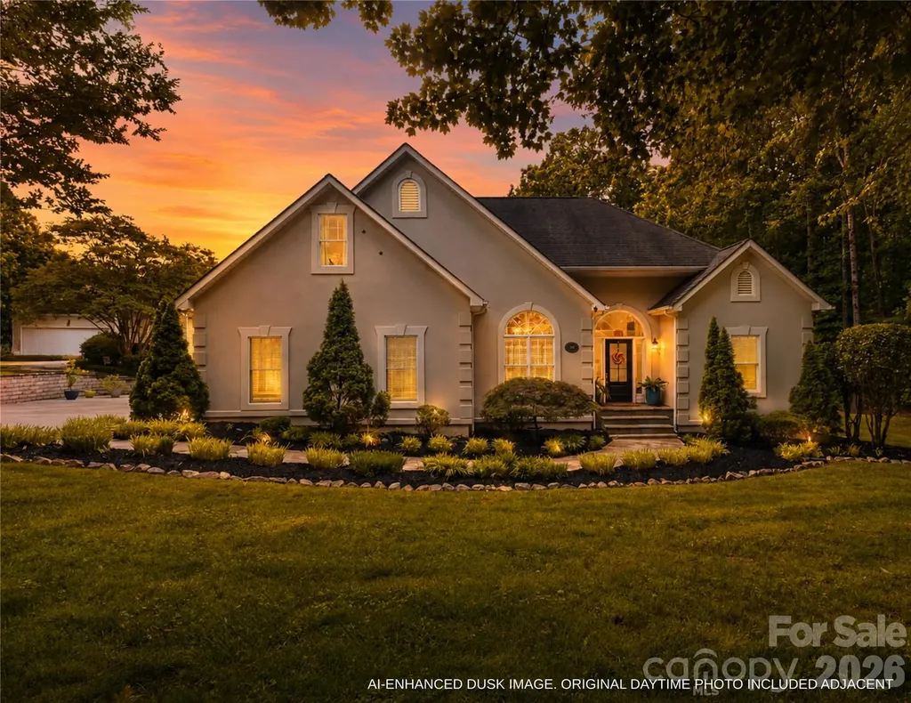 105 Ridge Top Road Mooresville NC 28117