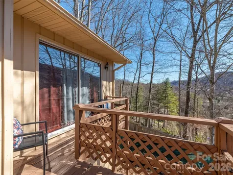 174 Pleasant Ridge Maggie Valley NC 28751