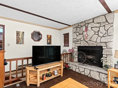 174 Pleasant Ridge Maggie Valley NC 28751