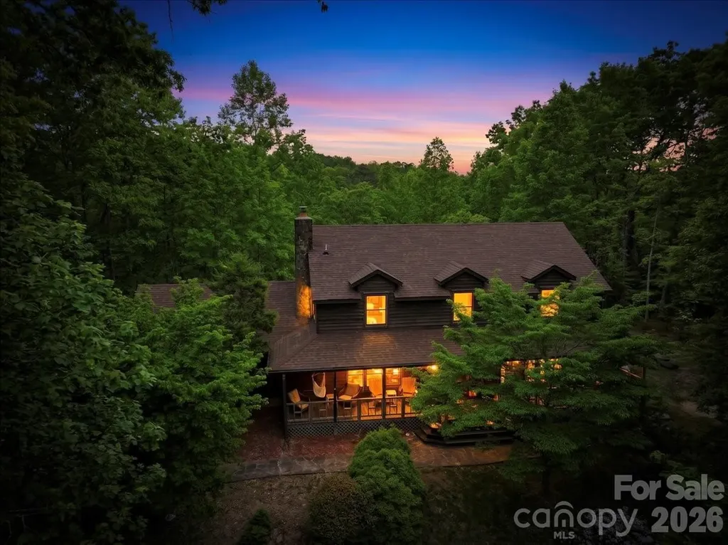 190 Executive Estates Drive Old Fort NC 28762