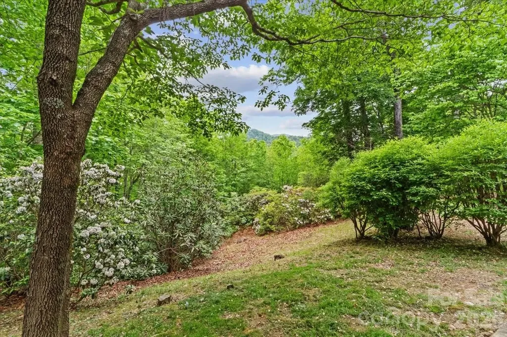 190 Executive Estates Drive Old Fort NC 28762