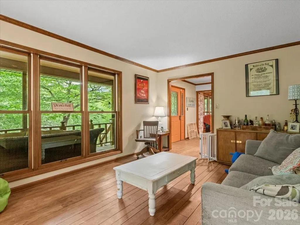 190 Executive Estates Drive Old Fort NC 28762