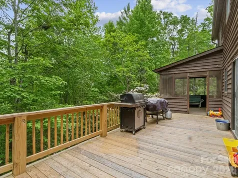190 Executive Estates Drive Old Fort NC 28762