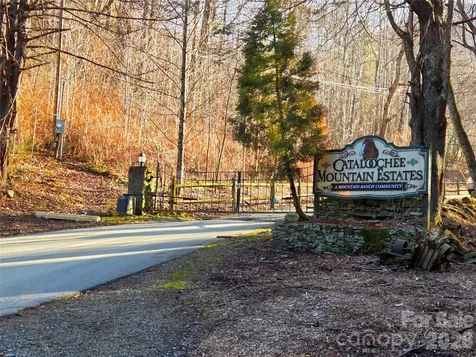 160 Slippery Rock Road Waynesville NC 28785