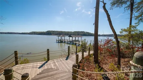 2004 Fergusons Folly Drive Nebo NC 28761