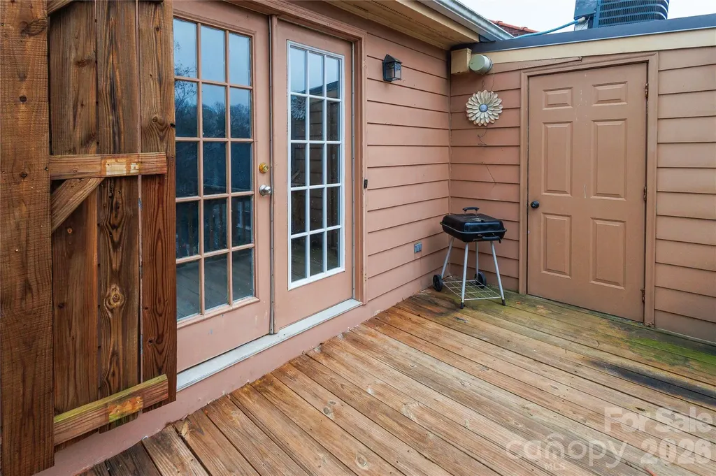1300 Larchmont Place Salisbury NC 28144