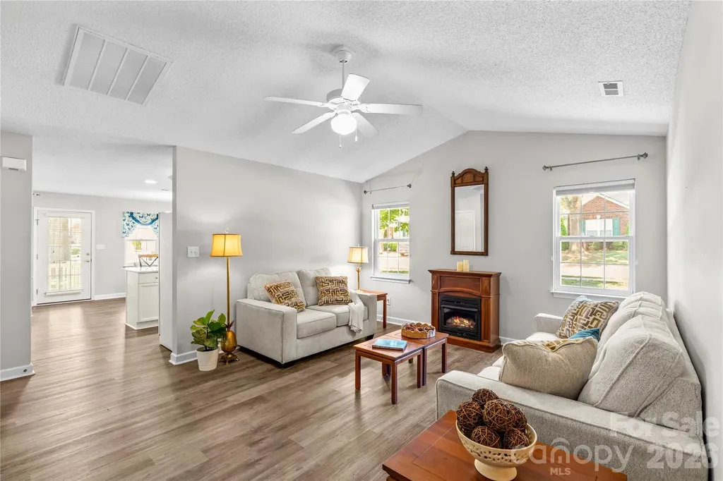143 Ashwood Lane Mooresville NC 28117