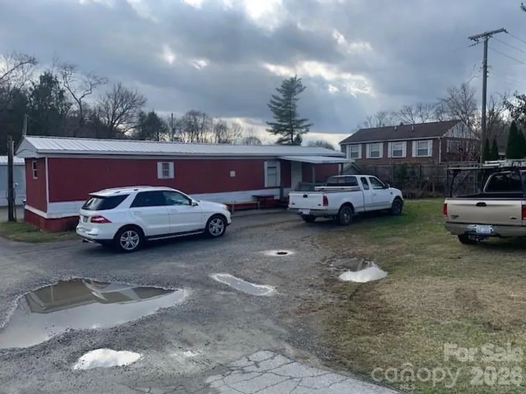 27 Kayla West Drive Pisgah Forest NC 28768