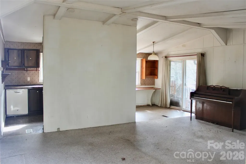 14 Irvin Road Pisgah Forest NC 28768