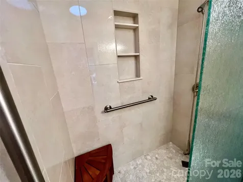 33 Ugedaliyvi Court Brevard NC 28712