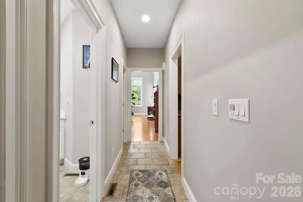 405 Mistletoe Trail Hendersonville NC 28791