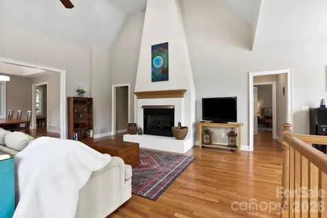 405 Mistletoe Trail Hendersonville NC 28791