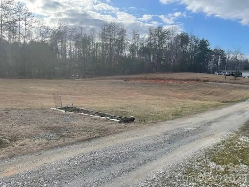 937 Drucilla Church Road Dysartsville NC 28761