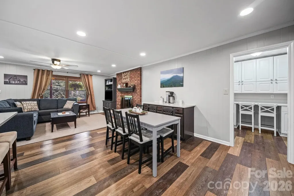 120 General Pemberton Street Stanley NC 28164