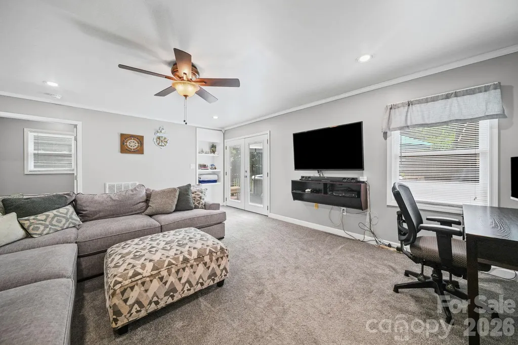 120 General Pemberton Street Stanley NC 28164