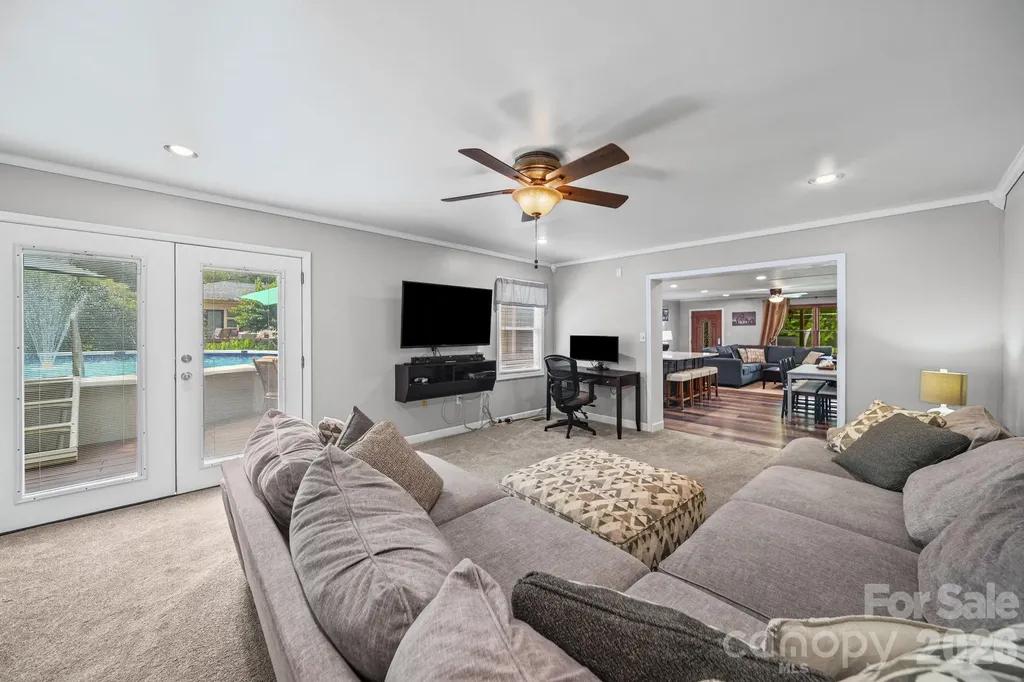 120 General Pemberton Street Stanley NC 28164