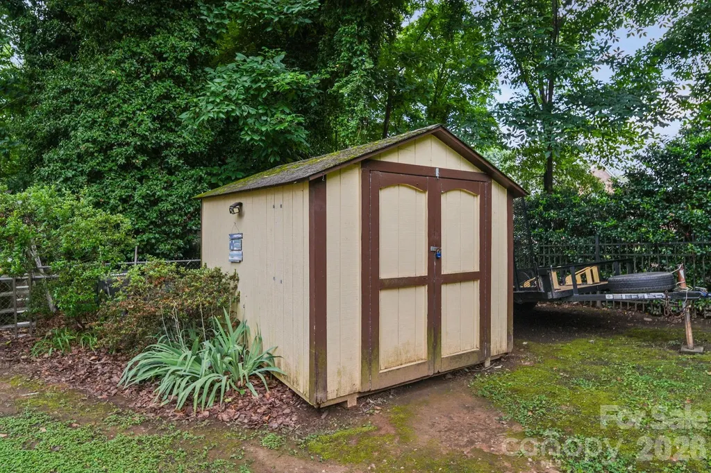 120 General Pemberton Street Stanley NC 28164