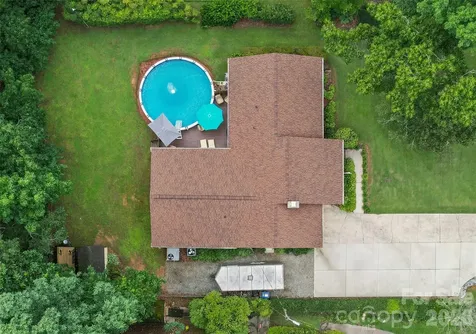 120 General Pemberton Street Stanley NC 28164