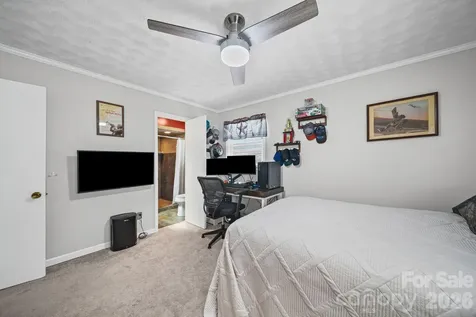 120 General Pemberton Street Stanley NC 28164