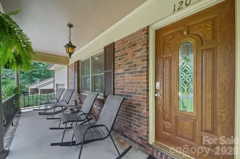 120 General Pemberton Street Stanley NC 28164
