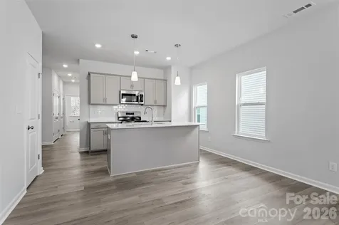 5835 Tuckaseegee Road Charlotte NC 28208