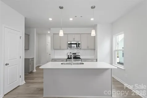 5835 Tuckaseegee Road Charlotte NC 28208