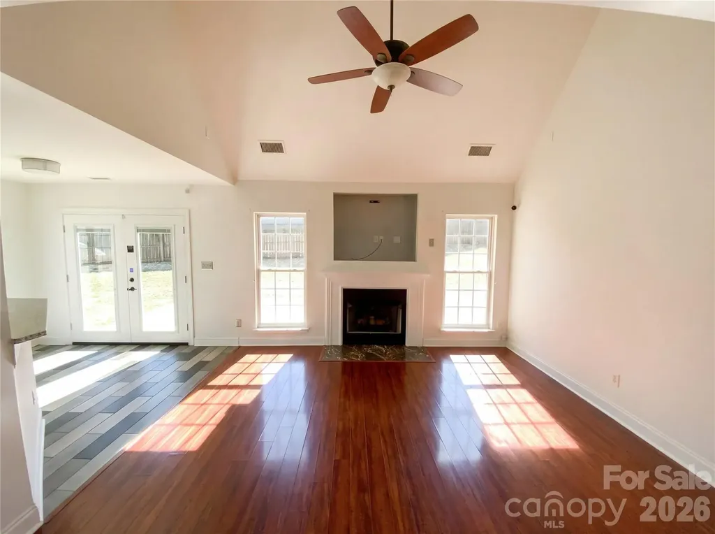 7508 Free Court Charlotte NC 28216
