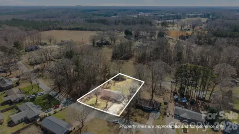 2629 Fairgreen Drive Gastonia NC 28056