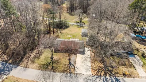 2629 Fairgreen Drive Gastonia NC 28056