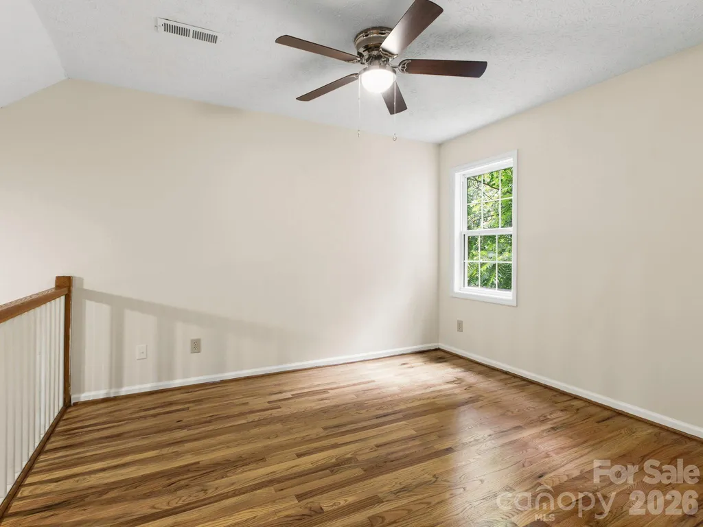 44 Leisure Mountain Road Asheville NC 28804