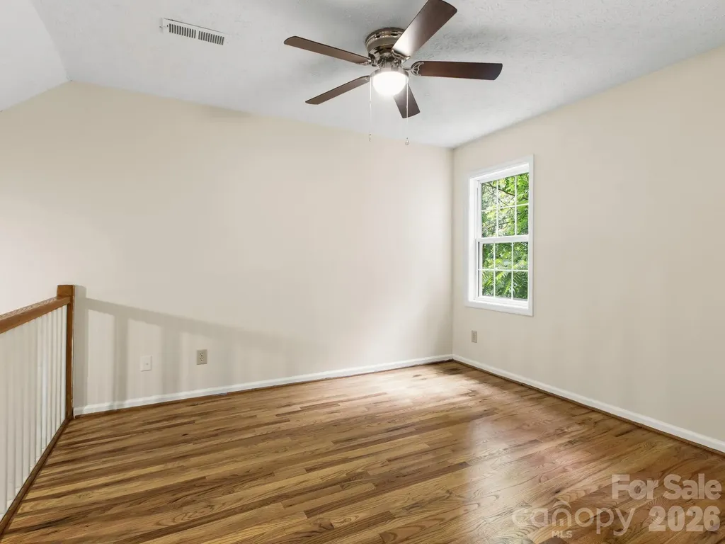44 Leisure Mountain Road Asheville NC 28804