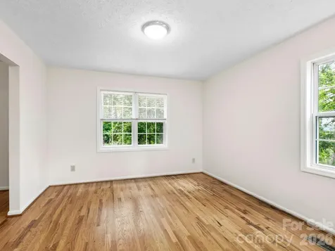 44 Leisure Mountain Road Asheville NC 28804
