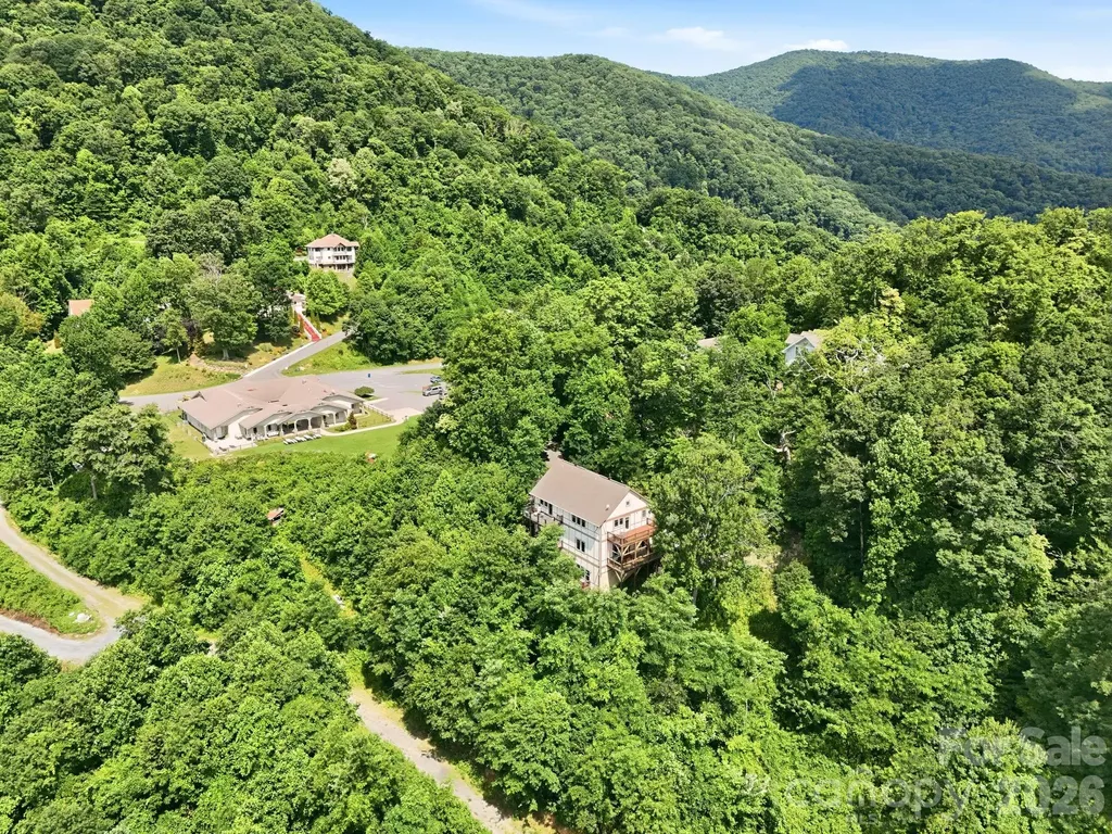 5 Lila Lane Clyde NC 28721