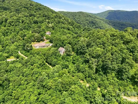 5 Lila Lane Clyde NC 28721