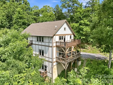 5 Lila Lane Clyde NC 28721