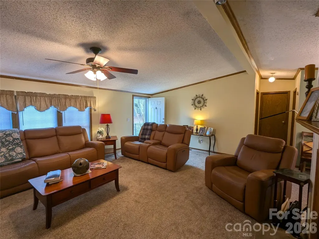 6846 Potter Road Matthews NC 28104