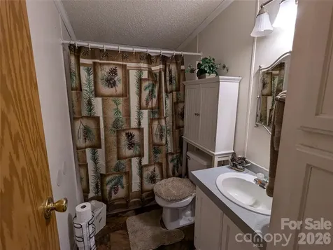 6846 Potter Road Matthews NC 28104