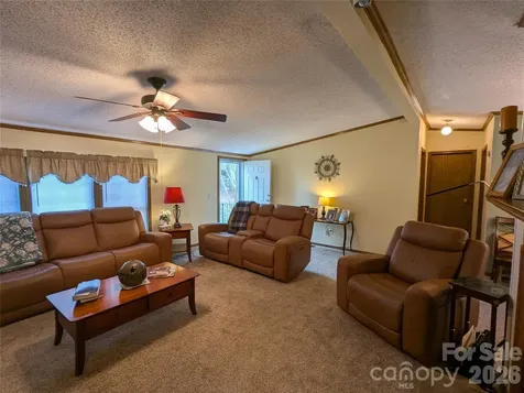 6846 Potter Road Matthews NC 28104