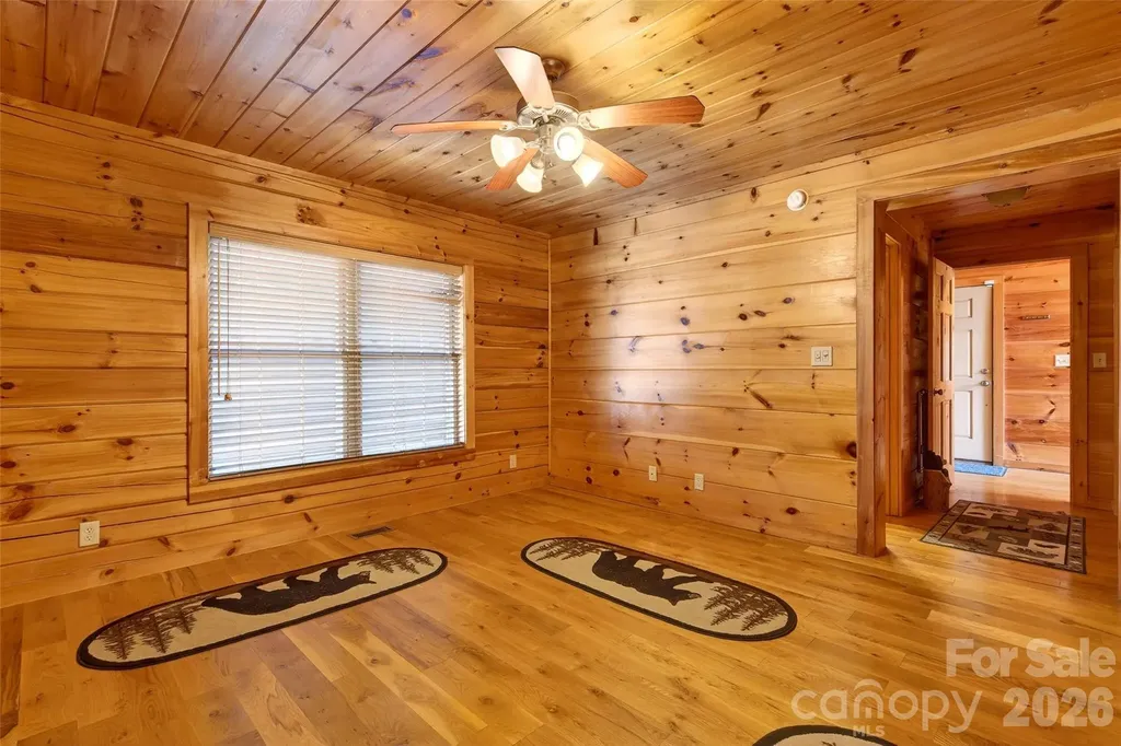28 Outback Trail Nebo NC 28761