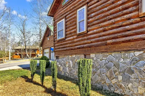 28 Outback Trail Nebo NC 28761