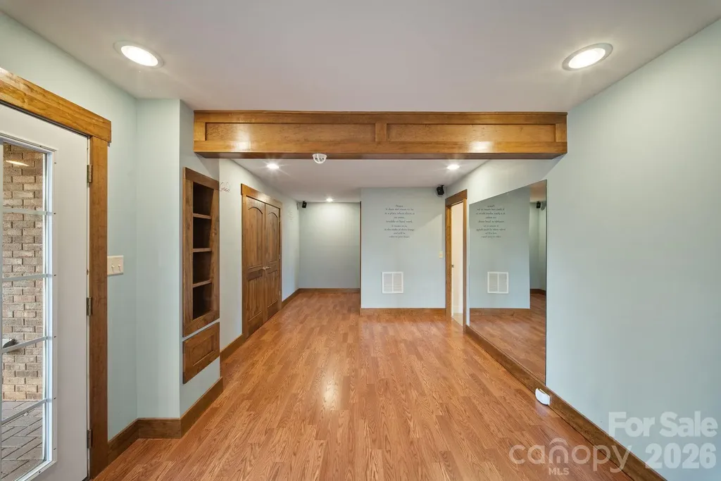 21 Hope Road Weaverville NC 28787