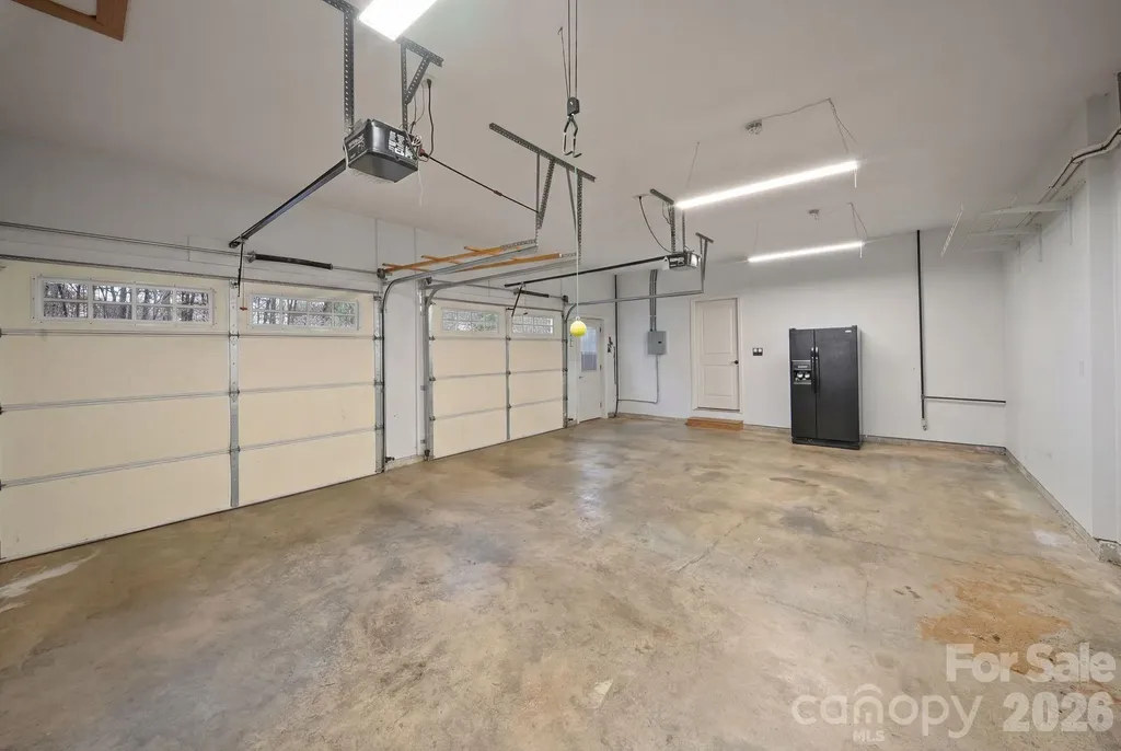 21 Hope Road Weaverville NC 28787