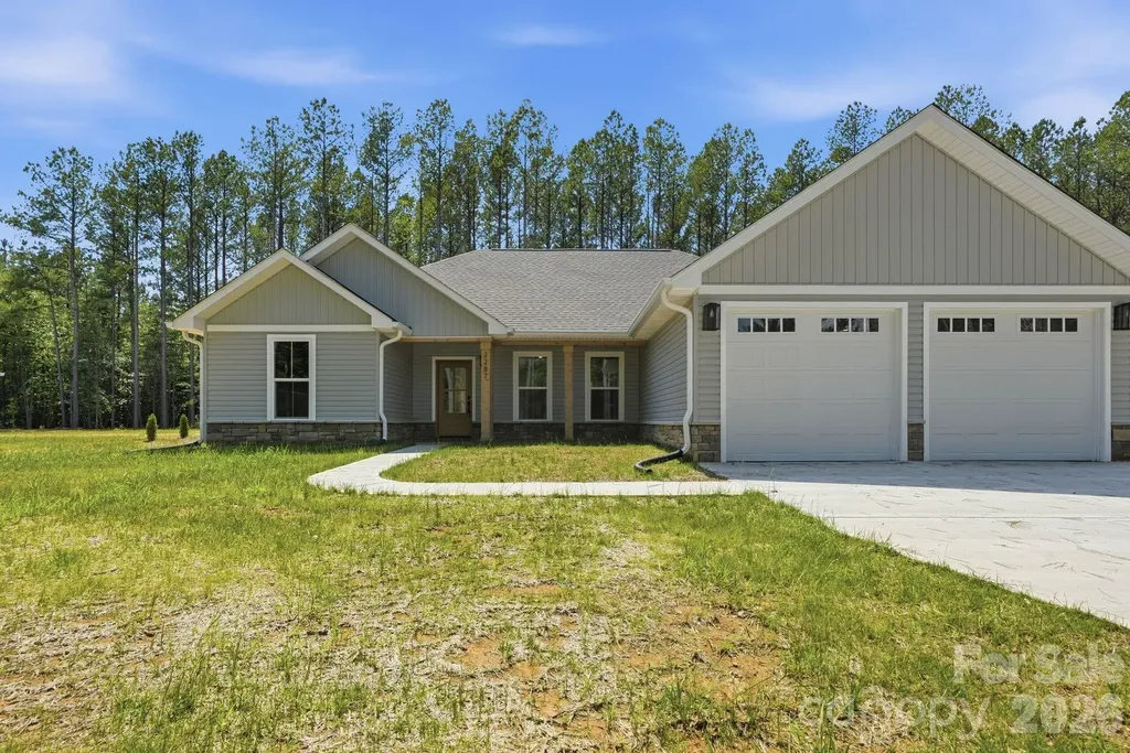 2287 Lee Lawing Road Lincolnton NC 28092