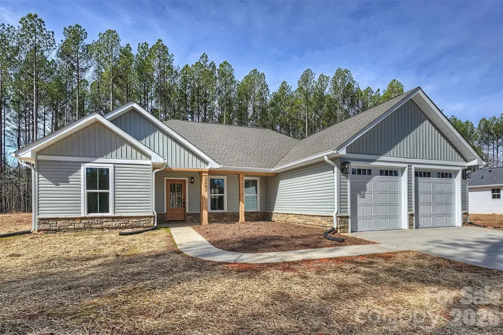 2287 Lee Lawing Road Lincolnton NC 28092