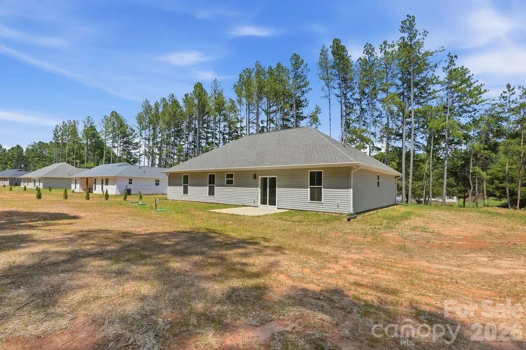 2287 Lee Lawing Road Lincolnton NC 28092