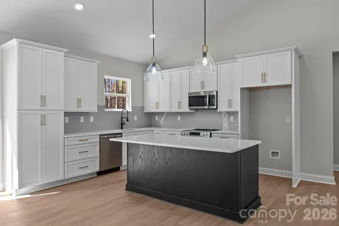 2287 Lee Lawing Road Lincolnton NC 28092